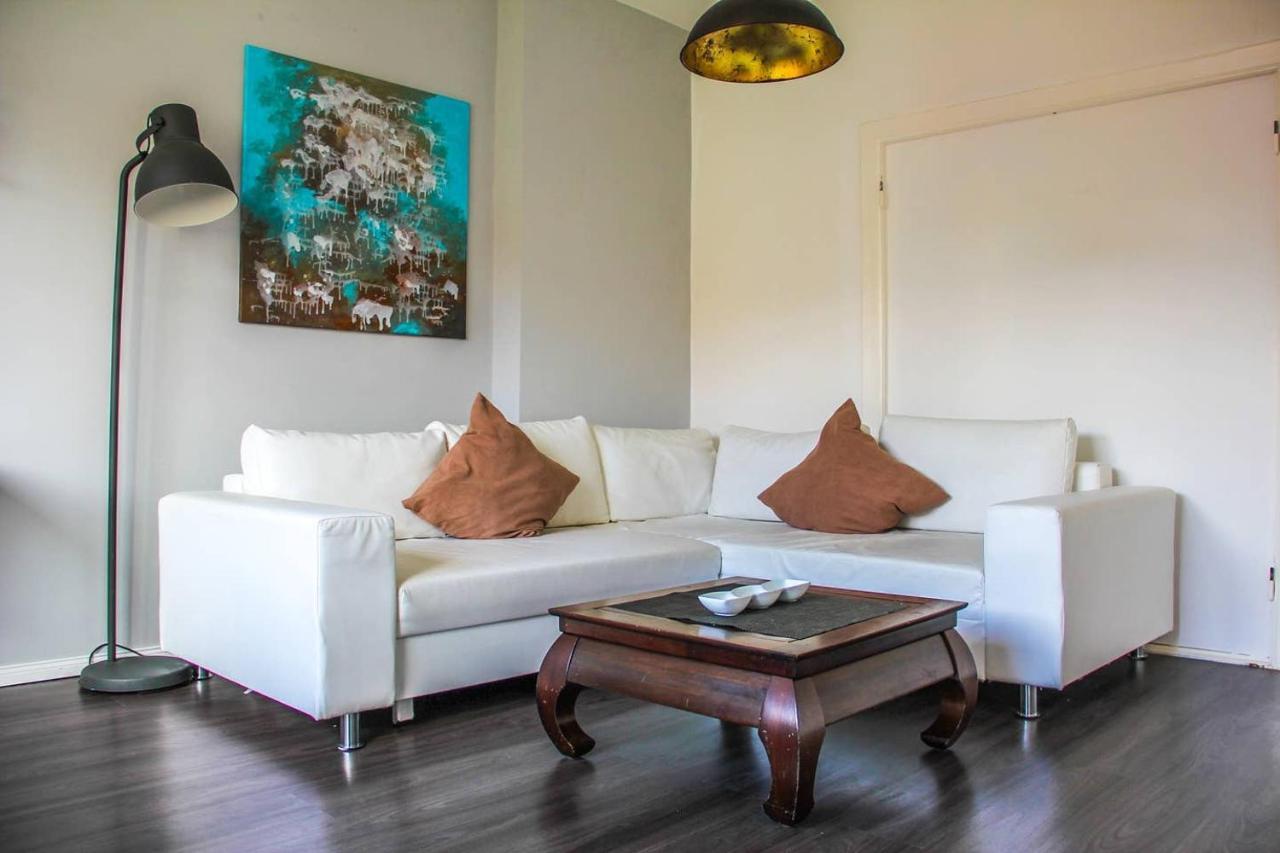 Appartement Exklusive 2 Mit Balkon In Lage!