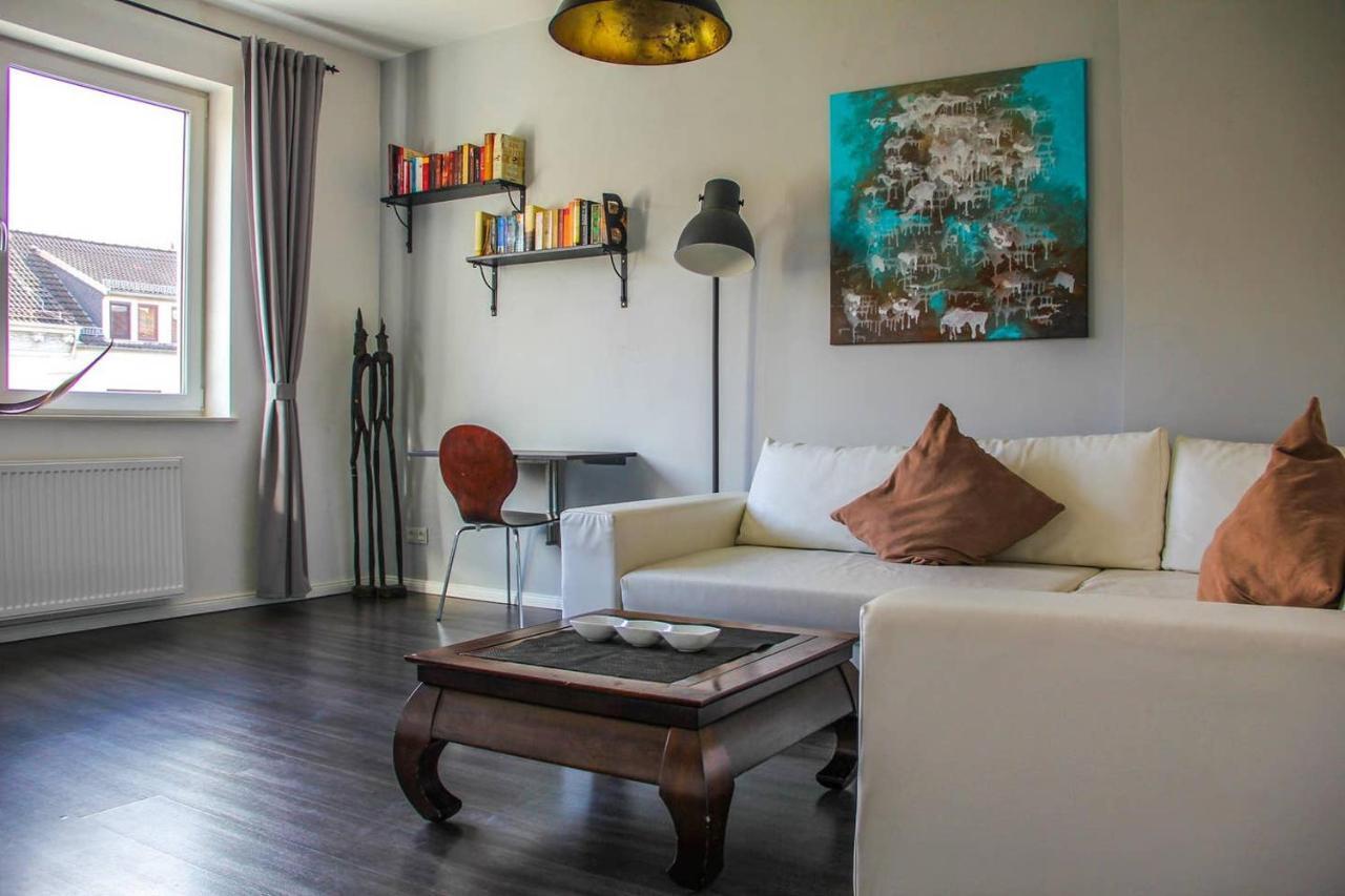 Appartement Exklusive 2 Mit Balkon In Lage! *