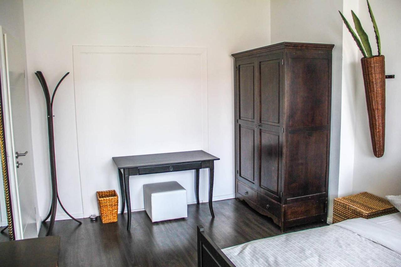 Exklusive 2 Mit Balkon In Lage! Appartement BRE