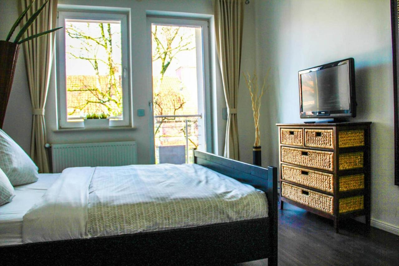 Exklusive 2 Mit Balkon In Lage! *