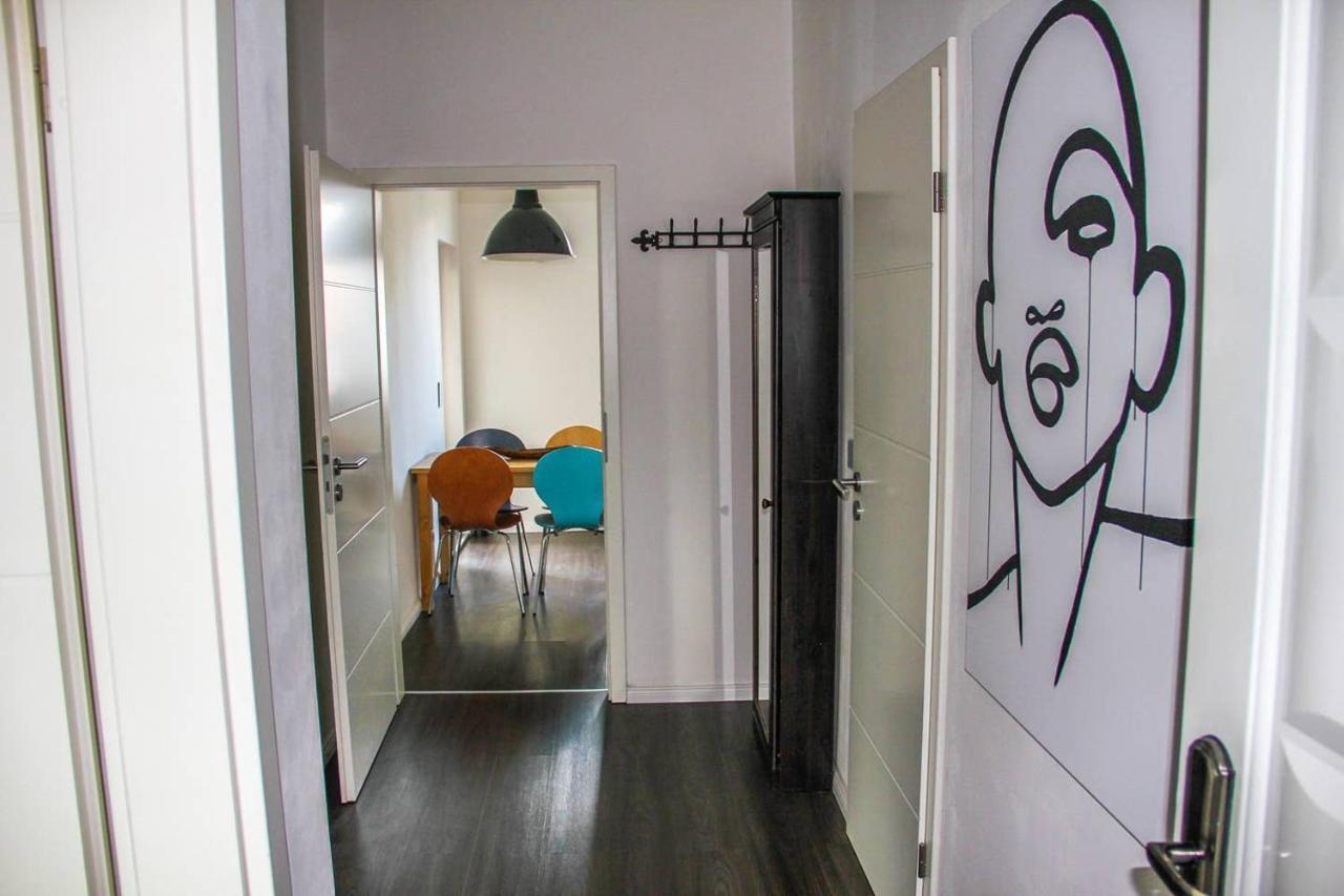 Appartement Exklusive 2 Mit Balkon In Lage! *